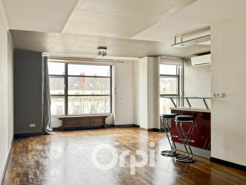 Appartement - 81 m² - 3 pièces