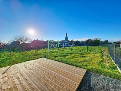 Maison traditionnelle - 105 m² - 6 pièces