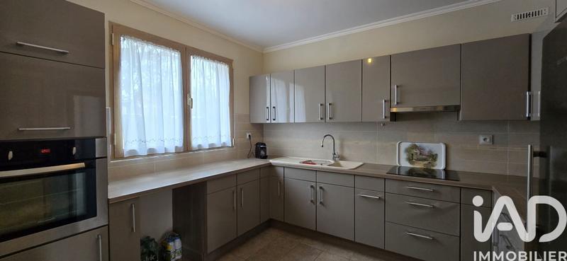 Maison - 121 m² - 6 pièces