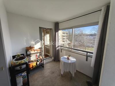 Appartement - 81 m² - 4 pièces