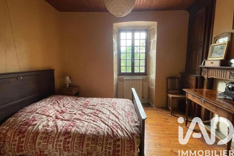 Maison - 195 m² - 8 pièces