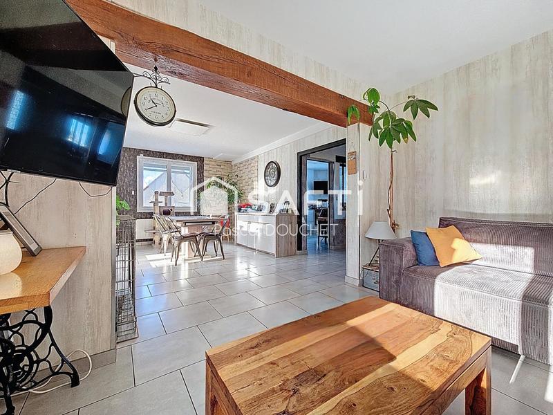 Maison - 137 m² - 6 pièces