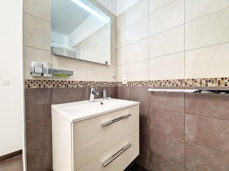 Appartement - 49 m² - 2 pièces