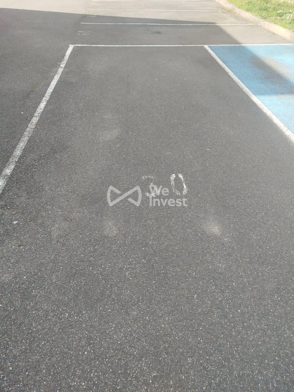 Parking / Garage - 24 m²