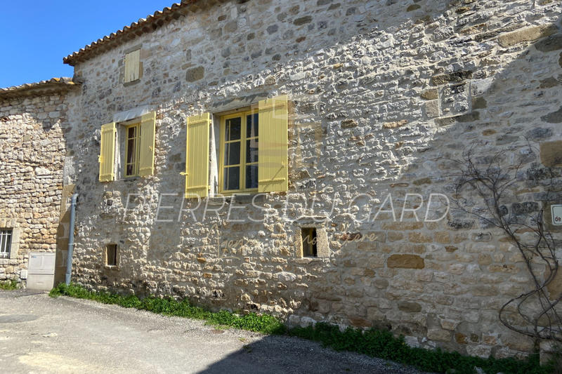 Maison en pierre - 113 m² - 5 pièces