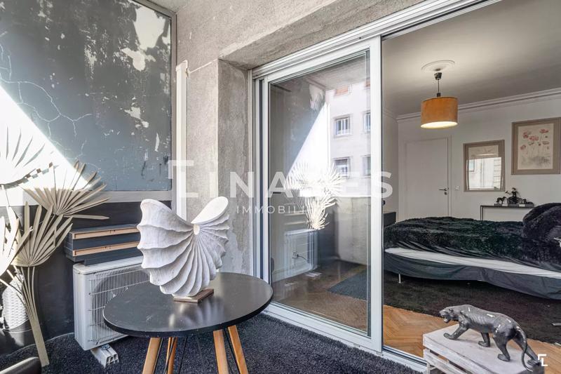 Appartement - 166 m² - 5 pièces