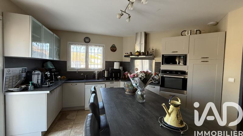 Maison - 140 m² - 5 pièces