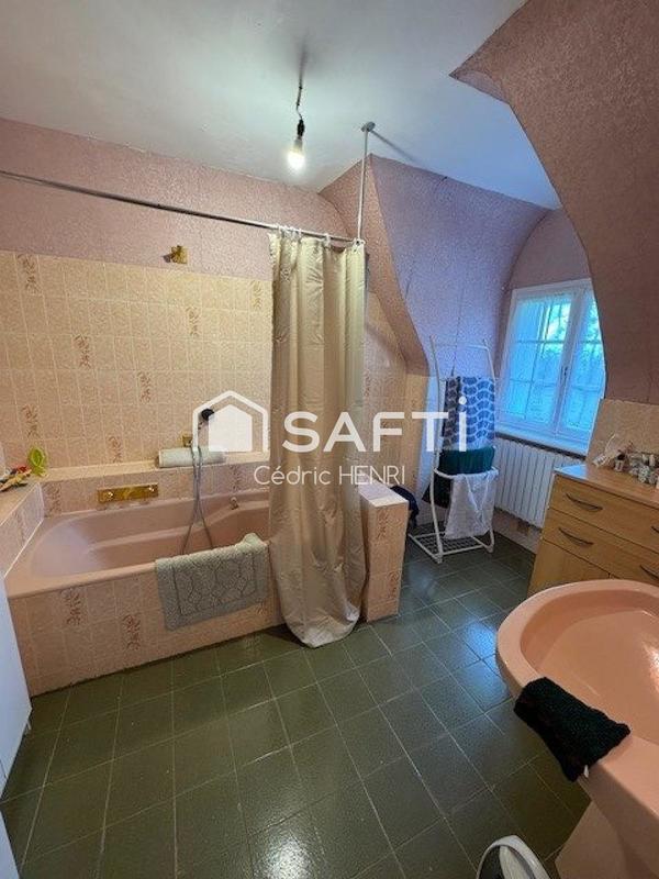 Maison - 205 m² - 6 pièces