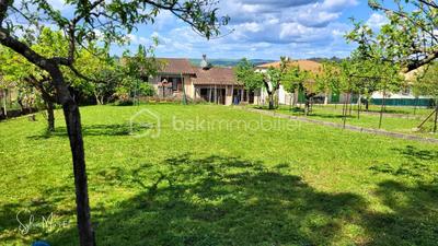 Maison - 104 m² - 5 pièces