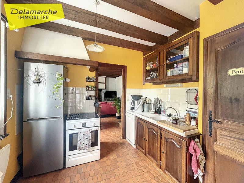 Maison - 208 m² - 9 pièces