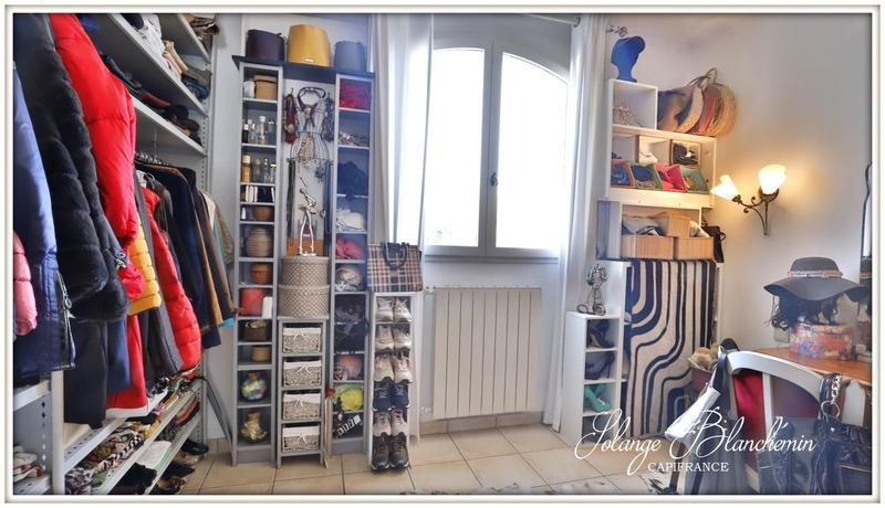 Maison - 250 m² - 9 pièces