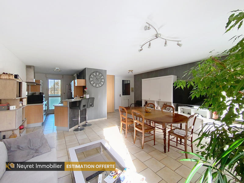 Appartement - 85 m² - 4 pièces