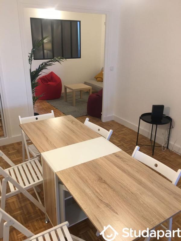 Chambre - 20 m² - 1 pièce