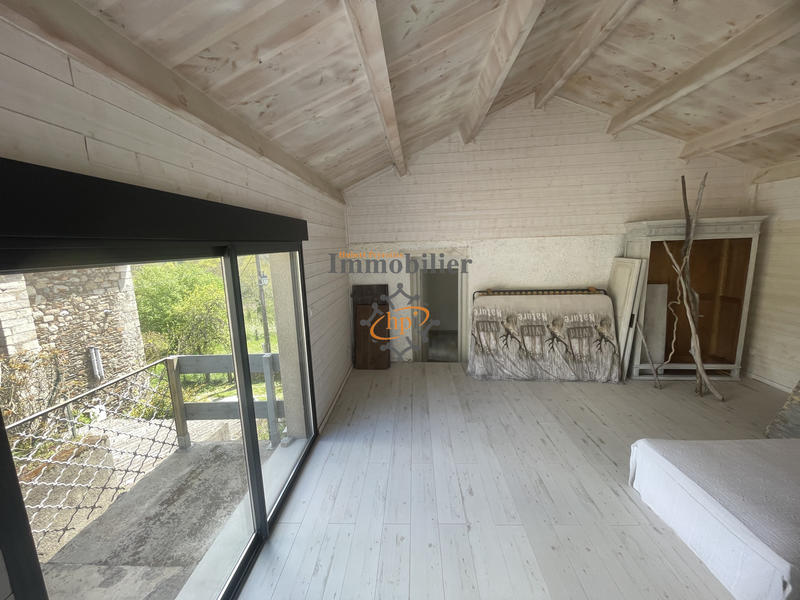 Maison - 153 m² - 5 pièces