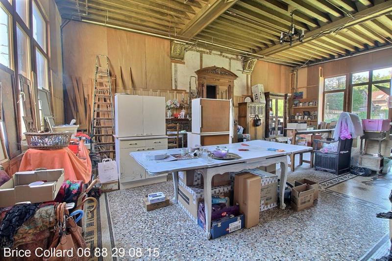 Maison - 230 m² - 8 pièces