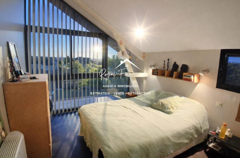 Maison contemporaine - 183 m² - 7 pièces