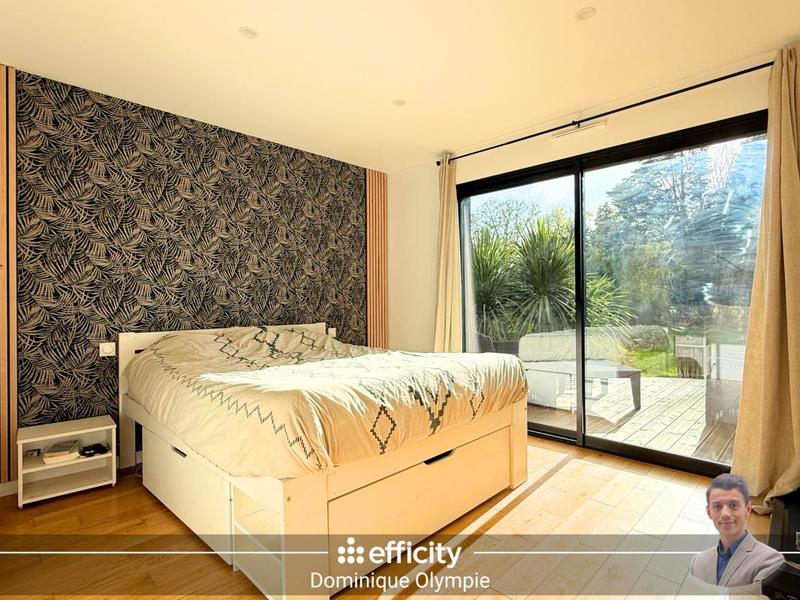 Maison - 127 m² - 6 pièces