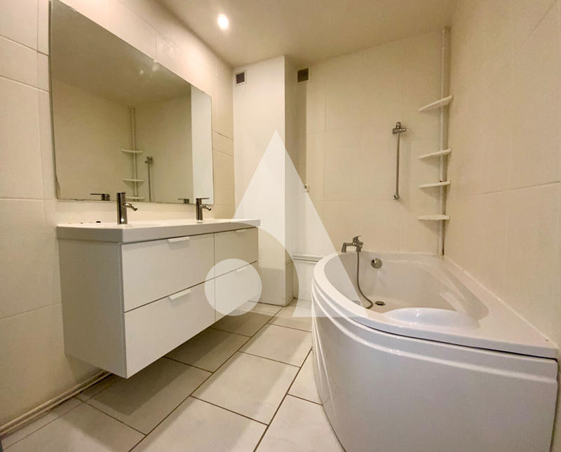 Maison - 114 m² - 5 pièces