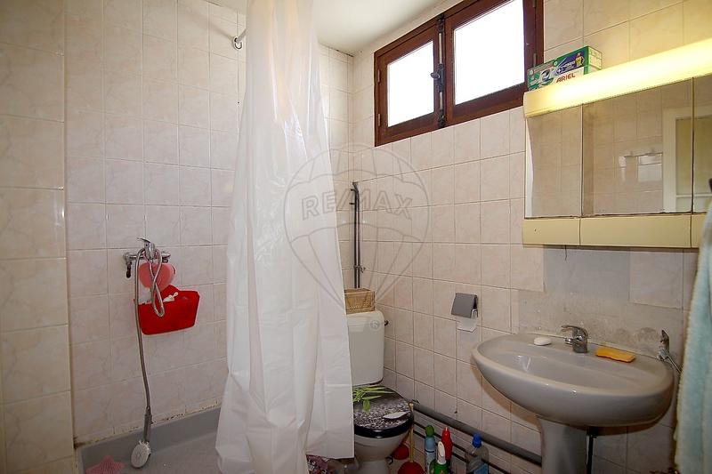 Maison - 174 m² - 25 pièces