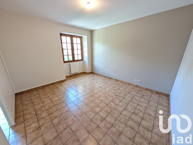 Maison - 228 m² - 8 pièces