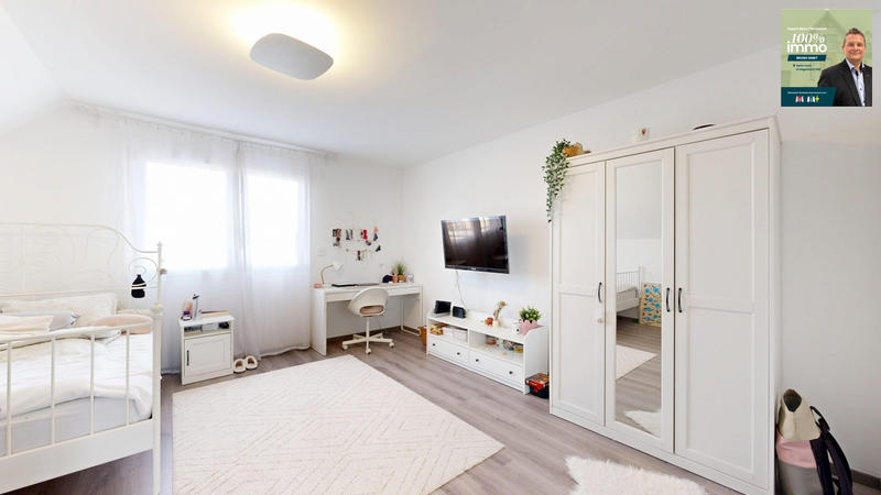 Maison - 222 m² - 7 pièces