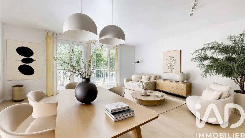 Appartement - 92 m² - 4 pièces