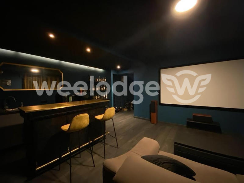 Maison ancienne - 225 m² - 7 pièces