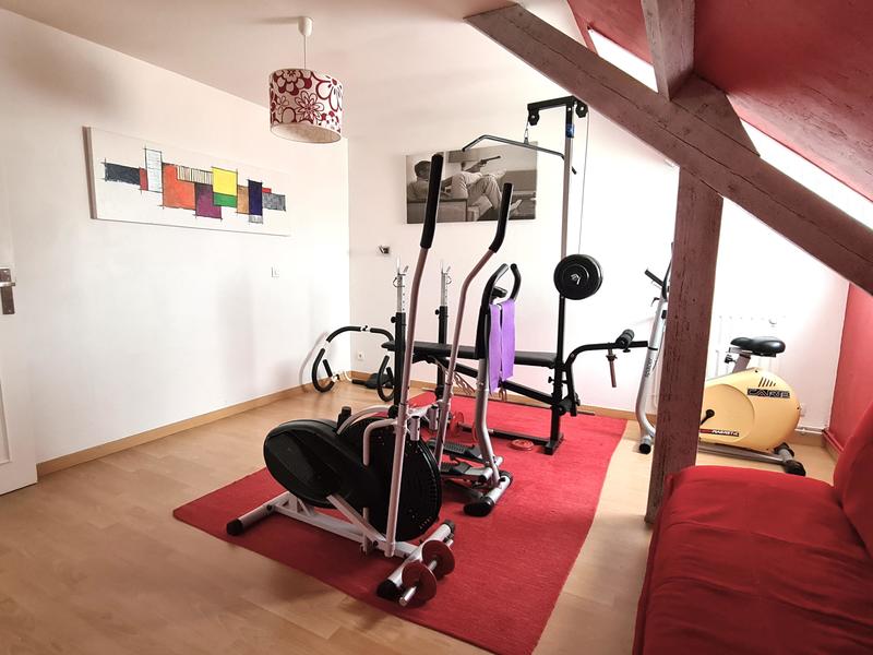 Maison - 140 m² - 5 pièces