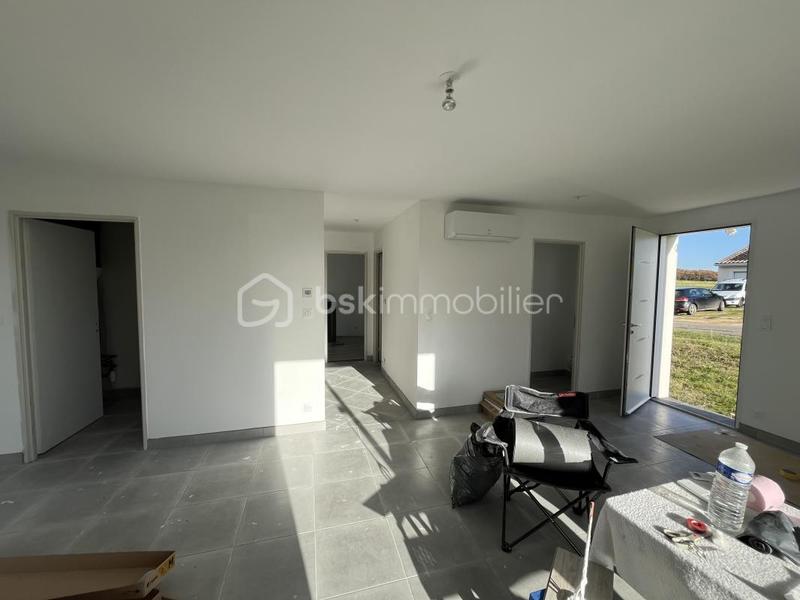 Maison traditionnelle - 71 m² - 4 pièces