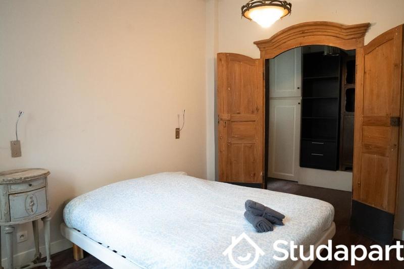 Chambre - 12 m² - 1 pièce