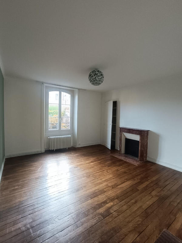Appartement - 93 m² - 4 pièces
