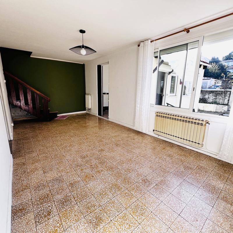 Maison ancienne - 96 m² - 4 pièces