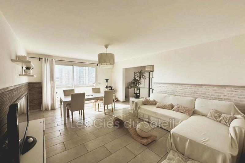 Appartement - 85 m² - 4 pièces