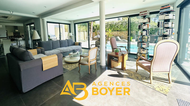 Appartement - 157 m² - 5 pièces