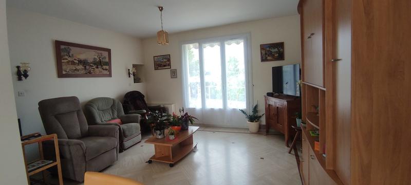 Maison - 96 m² - 6 pièces