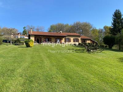 Maison - 172 m² - 6 pièces