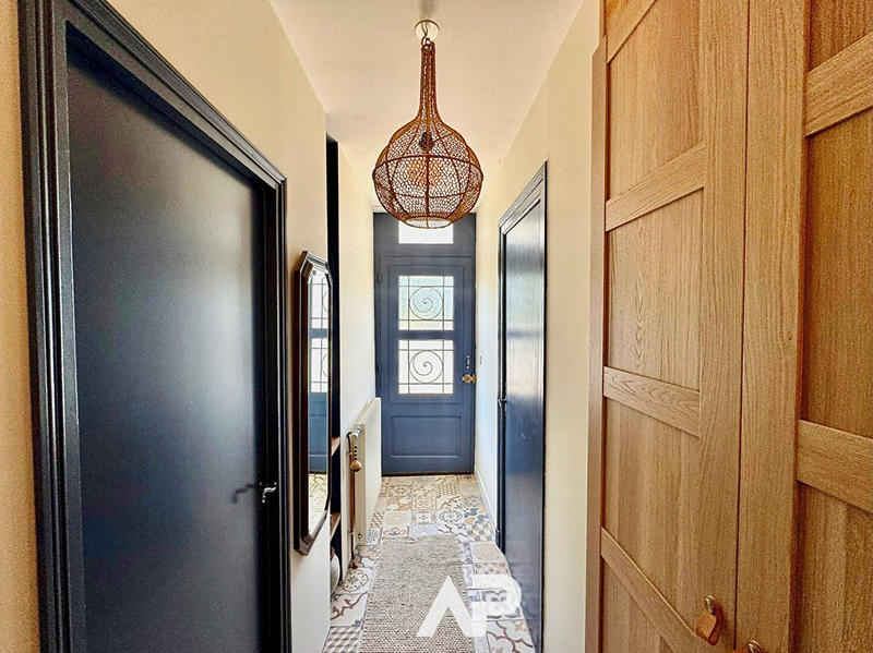 Maison - 97 m² - 5 pièces