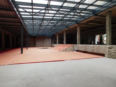 Local commercial - 4 000 m² - 2 pièces