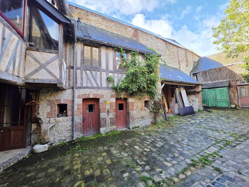 Maison - 170 m² - 10 pièces