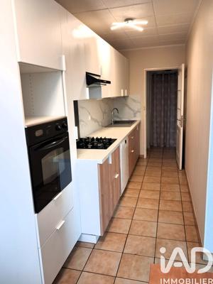 Appartement - 77 m² - 4 pièces