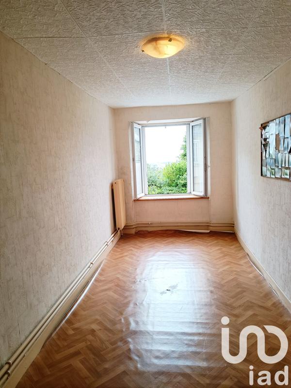 Maison de village - 172 m² - 10 pièces