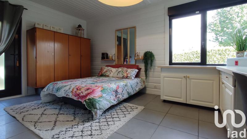 Maison - 230 m² - 6 pièces