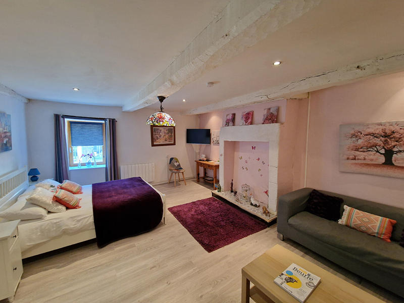 Maison - 185 m² - 6 pièces