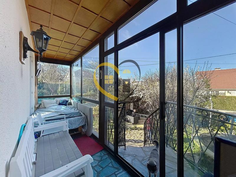 Maison - 190 m² - 10 pièces