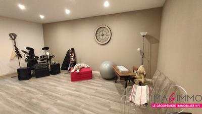 Villa - 183 m² - 5 pièces