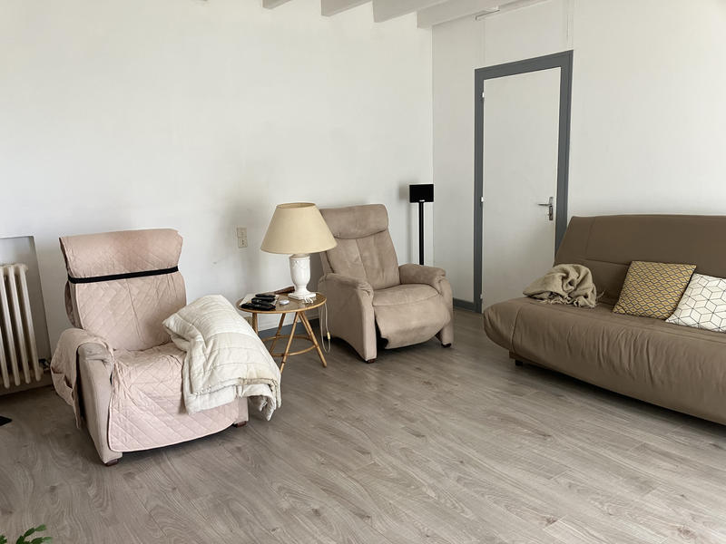 Maison - 198 m² - 8 pièces