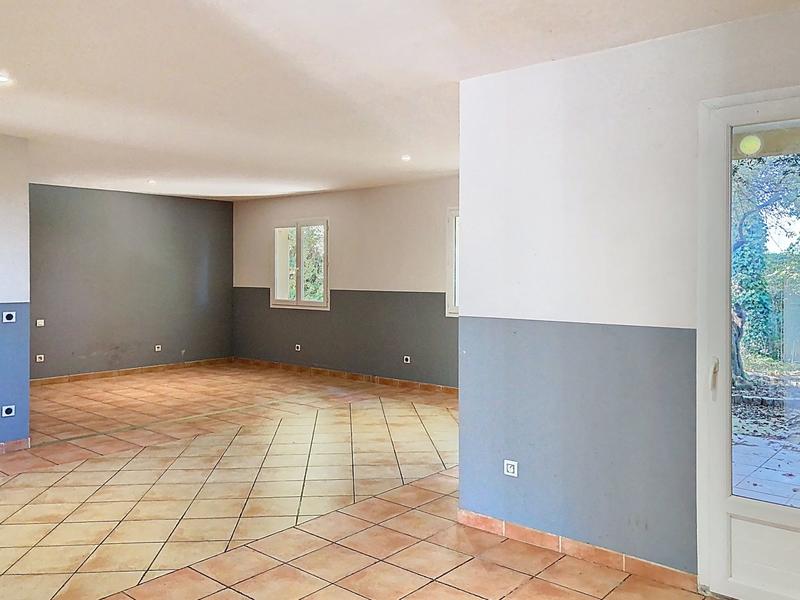 Maison - 210 m² - 4 pièces