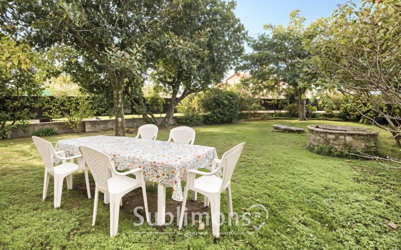 Maison ancienne - 215 m² - 9 pièces