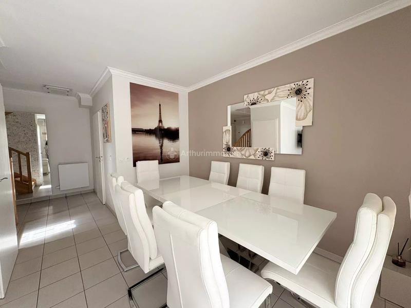 Maison - 111 m² - 5 pièces