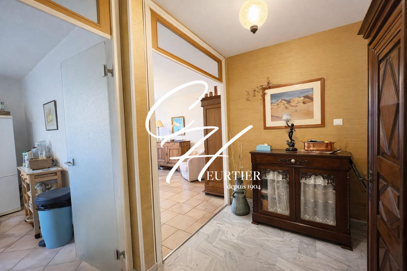 Appartement - 87 m² - 4 pièces